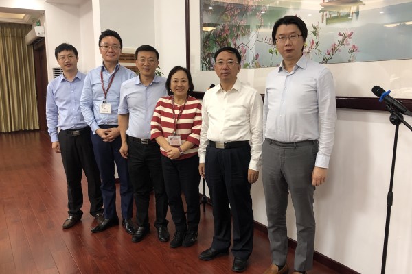 Following an invitation from Zhaoqing Municipal Government Mayor Fan Zhongjie, China Committee Chairman Petrina Tam led a delegation to visit the city on 11-12 July.